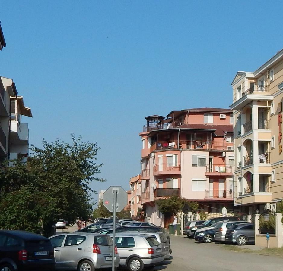 Dunav Str. Ravda Exteriér fotografie
